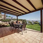 빌라 Panoramic With Private Pool Near 스코펠로