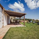 빌라 Panoramic With Private Pool Near