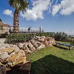 Panoramic With Private Pool Near * 스코펠로