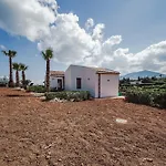 Panoramic With Private Pool Near 빌라 *
